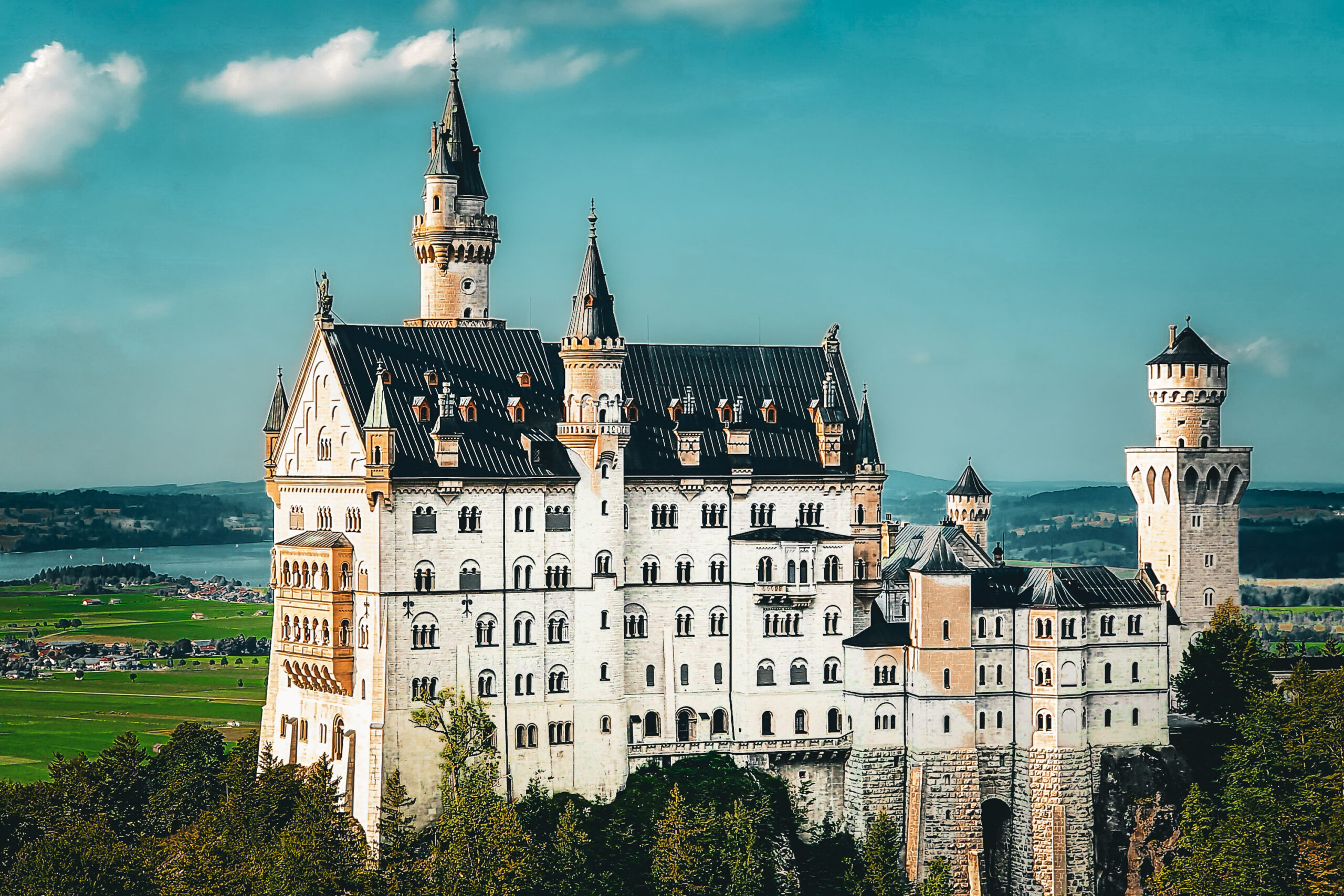 Zamek Neuschwanstein, niemcy zamek neuschwanstein, zamek neuschwanstein bavaria, zamek neuschwanstein bilety, historia, mira peta blog